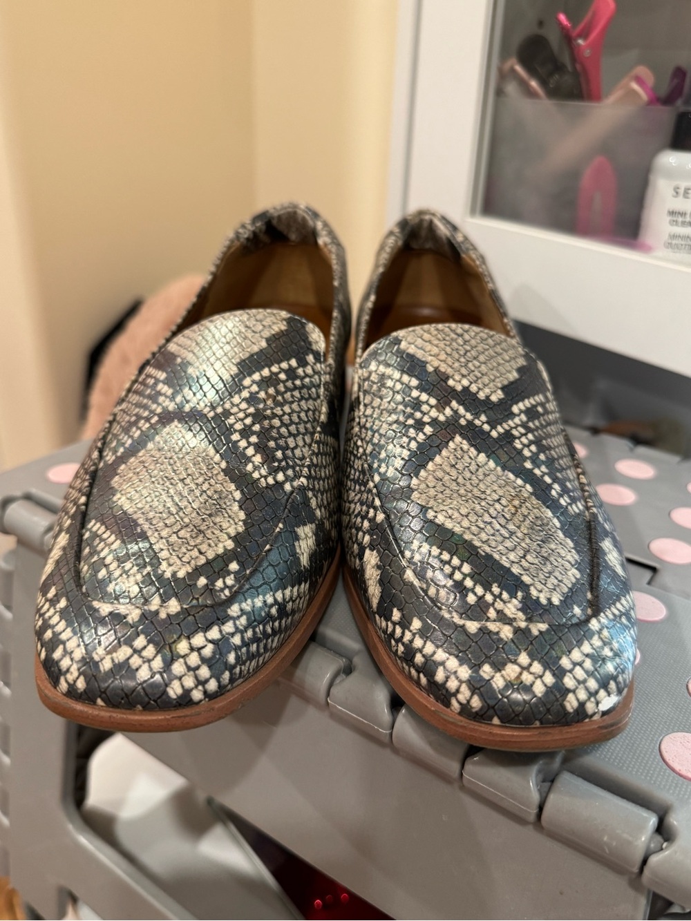 Franco Sarto Black & Cream Snake-Print Slip-On Loafers